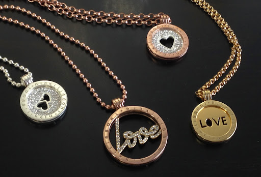 Jewelry Store «Dale Robertson Jewelry Co., LLC», reviews and photos, 784 Loveland-Miamiville Rd #300, Loveland, OH 45140, USA