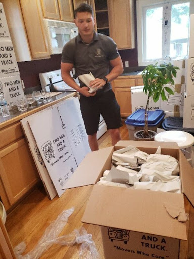 Moving and Storage Service «Two Men and a Truck», reviews and photos, 1695 Service Rd NE, Grand Rapids, MI 49503, USA