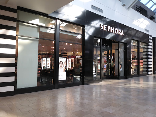 SEPHORA, 6600 Topanga Canyon Blvd, Canoga Park, CA 91303, USA, 