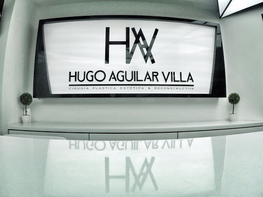 Hugo Aguilar Villa Cirugia Plástica - HAV SAS