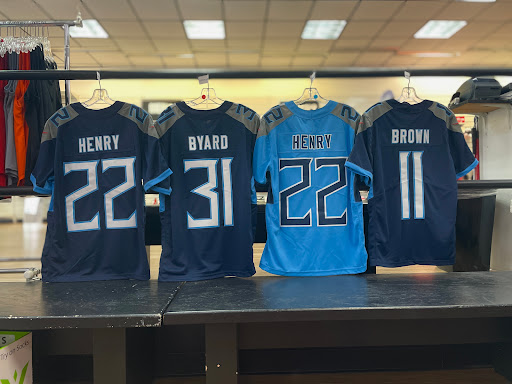 Sportswear Store «Sport Seasons», reviews and photos, 500 N Thompson Ln, Murfreesboro, TN 37129, USA