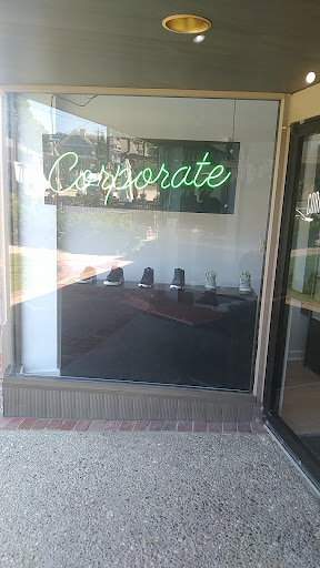 Shoe Store «Corporate», reviews and photos, 2643 Erie Ave, Cincinnati, OH 45208, USA