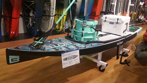 Marine Supply Store «West Marine», reviews and photos, 17641 Biscayne Blvd, Aventura, FL 33160, USA