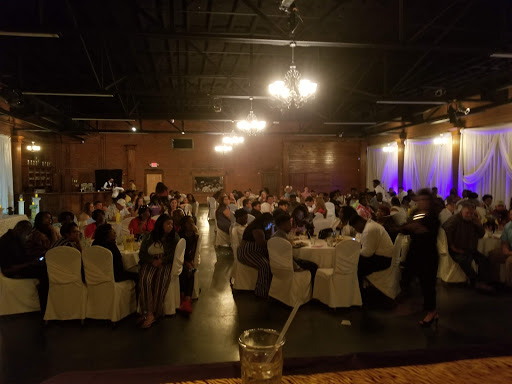 Banquet Hall «Le Fleur De Lis Reception Hall and Catering», reviews and photos, 111 N 6th St, Ponchatoula, LA 70454, USA