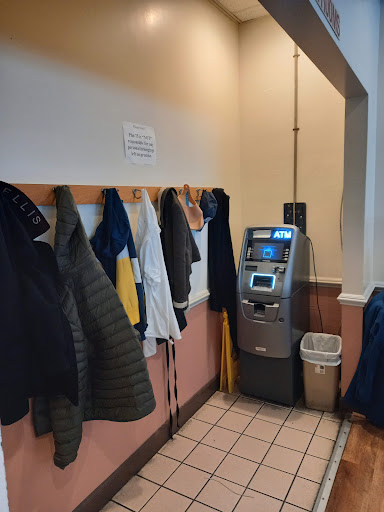 Shopping Mall «Colonial Village Shopping Center», reviews and photos, 1723 Wilson Blvd, Arlington, VA 22209, USA