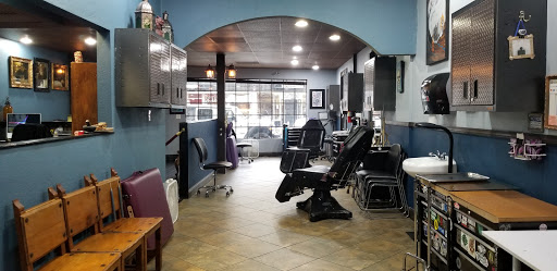 Tattoo Shop «Flying Dutchman Studio», reviews and photos, 608 W 2nd St, Antioch, CA 94509, USA