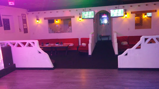 Lounge «Pk Tunn Lounge Bar & Grill», reviews and photos, 3103 Lawrenceville-Suwanee Rd, Suwanee, GA 30024, USA