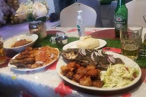 Nana's Restaurant African cuisine