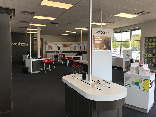 Cell Phone Store «Verizon Authorized Retailer, TCC», reviews and photos, 395 S Weber Rd, Romeoville, IL 60446, USA