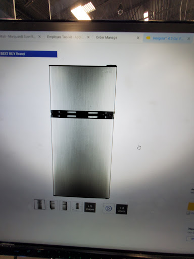 Electronics Store «Best Buy», reviews and photos, 8301 3rd St N, Oakdale, MN 55128, USA