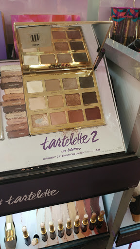 Hair Salon «Ulta Beauty», reviews and photos, 2245 S Shore Center, Alameda, CA 94501, USA