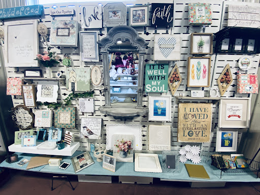 Thrift Store «Gridley Spare & Share Shoppe», reviews and photos, 111 N Ford St, Gridley, IL 61744, USA