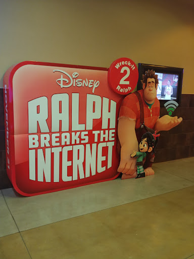 Movie Theater «Megaplex Theatres at Legacy Crossing», reviews and photos, 1075 Legacy Crossing Boulevard, Centerville, UT 84014, USA