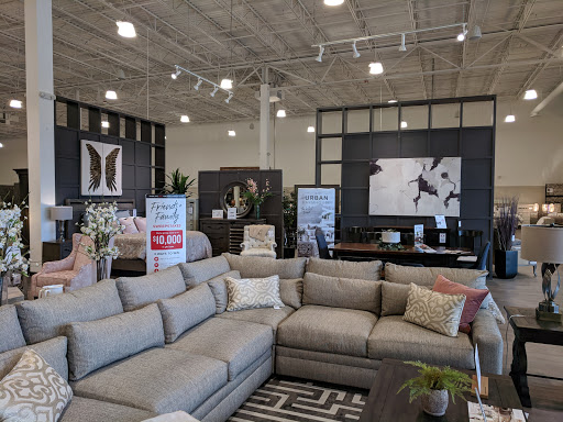 Furniture Store «American Signature Furniture», reviews and photos, 7461 North Point Pkwy, Alpharetta, GA 30022, USA