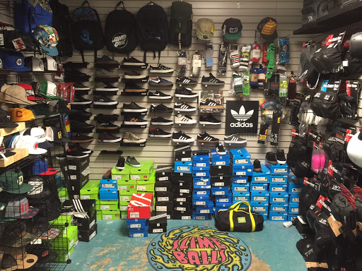 Skateboard Shop «Red Curbs Skate Shop», reviews and photos, 40923 Grimmer Blvd, Fremont, CA 94538, USA