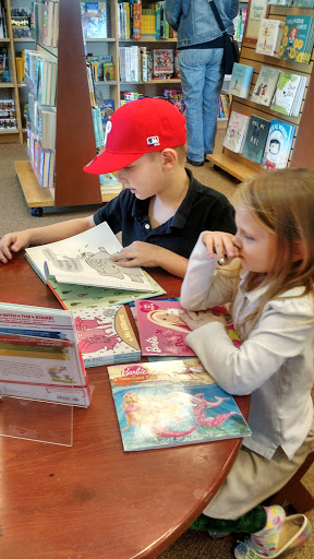 Book Store «Barnes & Noble», reviews and photos, 1700 Fruitville Pike, Lancaster, PA 17601, USA