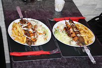 Plats et boissons du Restaurant Deniz - Kebab Quimper - n°10