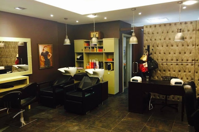 Miss & Moustache, Beauty Salon and Solarium