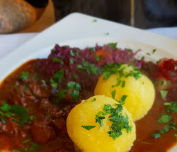 Gaststätte Volkshain Stünz photo