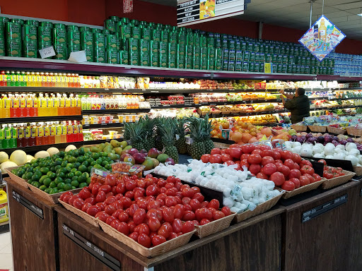Grocery Store «Bravo Supermarkets», reviews and photos, 67 Broadway, Paterson, NJ 07505, USA