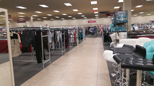 Clothing Store «Burlington Coat Factory», reviews and photos, 1716 Jantzen Beach Center, Portland, OR 97217, USA