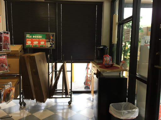 RV Storage Facility «U-Haul Moving & Storage at Big Bend Road», reviews and photos, 650 Big Bend Rd, Ballwin, MO 63021, USA