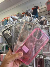 Wireless World Phone Repair & Services - Photo 6 - Car repair in Worcester, MA, Worcester