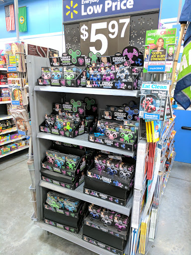 Discount Store «Walmart», reviews and photos, 19191 N Kelsey Street, Monroe, WA 98272, USA