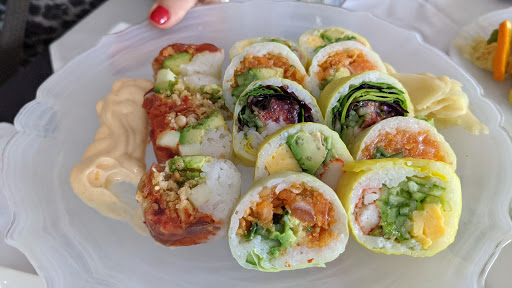Aikawa Sushi Restaurant West Island Montreal | Japanese Cuisine | Delivery, Take Out, Sushi à emporter et livraison