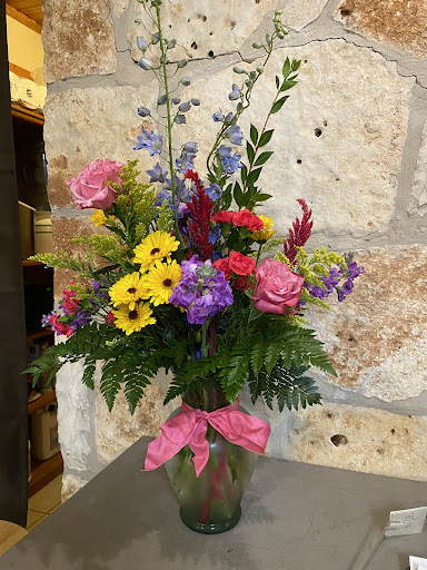 Florist «Plantiques Flowers by Brenda Fry», reviews and photos, 30131 Bulverde Ln, Bulverde, TX 78163, USA