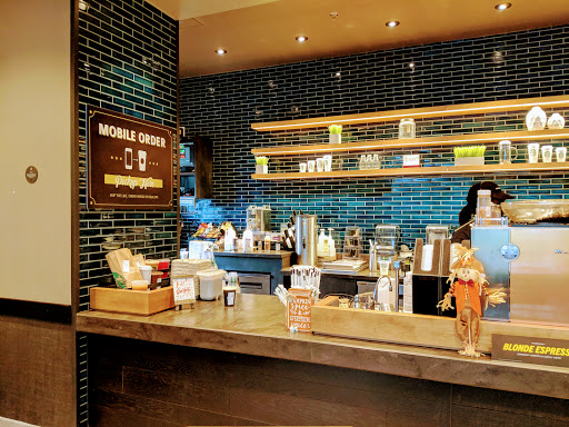 Shopping Mall «Langhorne Square Shopping Center», reviews and photos, Old Lincoln Highway Route 1, Levittown, PA 19056, USA