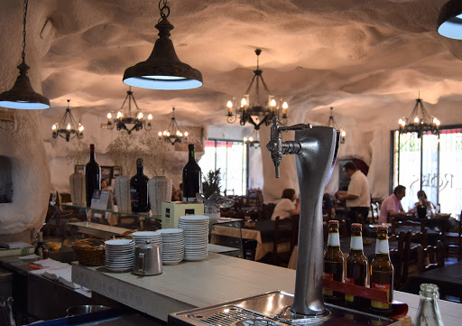 Restaurante Asador Los Robles