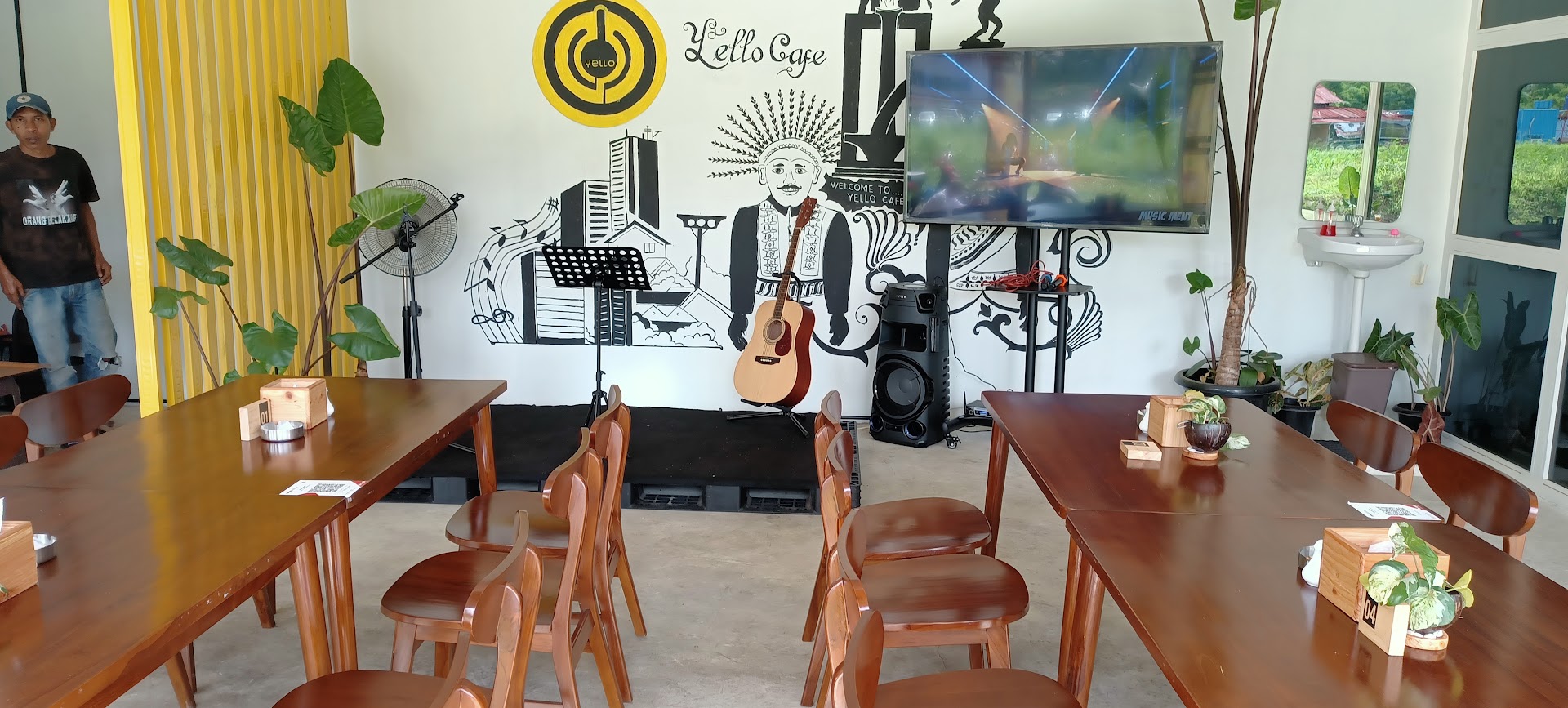 Gambar Yello Cafe Jakarta