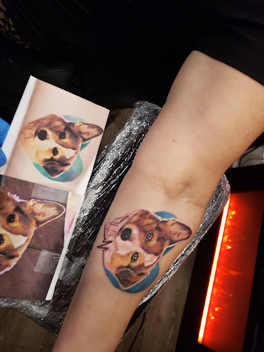 Explore mufc tattoo ideas, creative tattoo ideas in Fulton, available at ELEMENT iNK