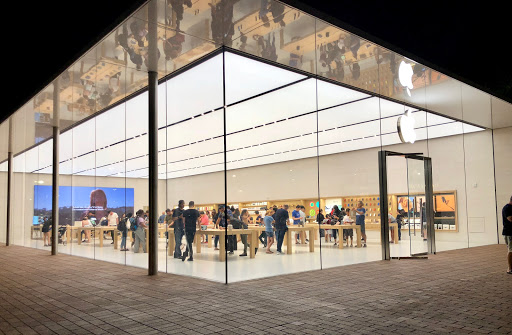 Computer Store «Apple Irvine Spectrum Center», reviews and photos, 763 Spectrum Center Dr, Irvine, CA 92618, USA