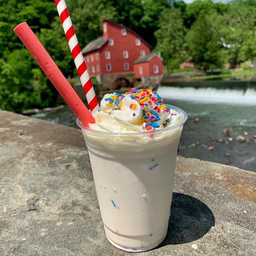 Frozen Yogurt Shop «Just Chill Frozen Desserts & Creperie», reviews and photos, 47 Main St, Clinton, NJ 08809, USA