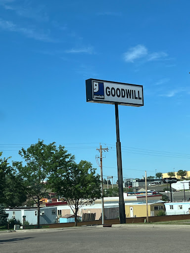 Non-Profit Organization «Goodwill of the Great Plains», reviews and photos