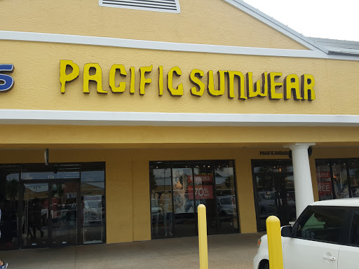 Outlet Mall «Tanger Outlet Foley», reviews and photos, 2601 S McKenzie St, Foley, AL 36535, USA