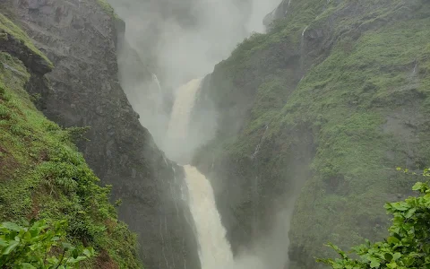 Kalu Water Falls image