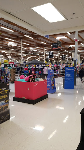 Discount Store «Walmart», reviews and photos, 1040 Green Acres Rd, Eugene, OR 97408, USA