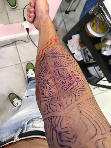 Logo da empresa - Solid Tattoo
