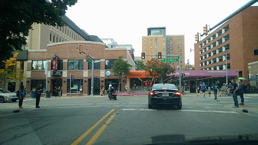 Cell Phone Store «AT&T», reviews and photos, 407 E Liberty St, Ann Arbor, MI 48104, USA