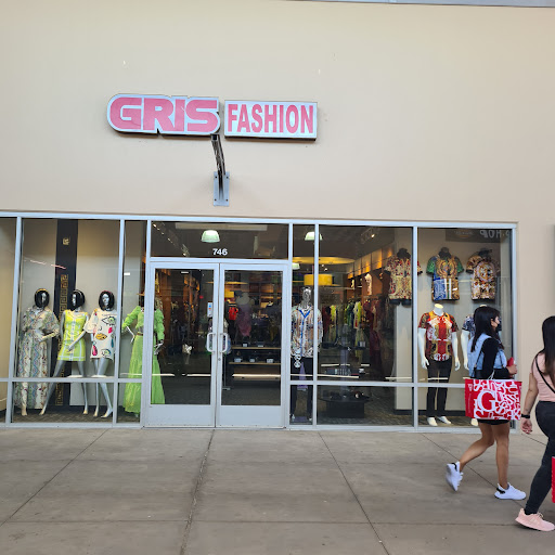 Shopping Mall «Rio Grande Valley Premium Outlets», reviews and photos, 5001 E Expy 83, Mercedes, TX 78570, USA