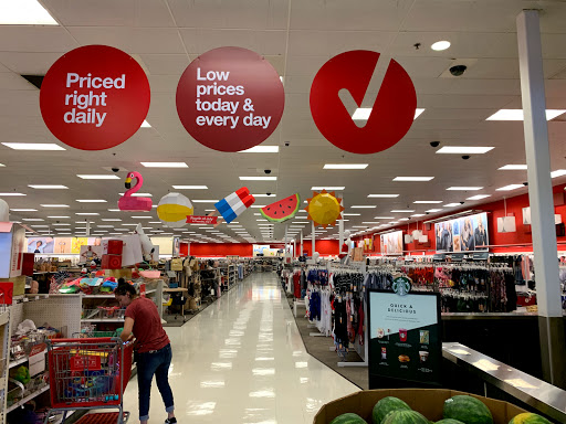 Department Store «Target», reviews and photos, 3050 N Lewis Ave, Waukegan, IL 60087, USA