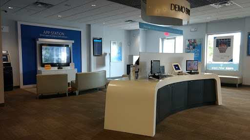 Internet Service Provider «Time Warner Cable», reviews and photos, 2751 N Mayfair Rd, Wauwatosa, WI 53226, USA