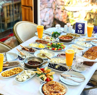Ataşehir Van Kahvaltı Salonu