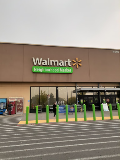 Supermarket «Walmart Neighborhood Market», reviews and photos, 15600 SE McLoughlin Blvd, Milwaukie, OR 97267, USA