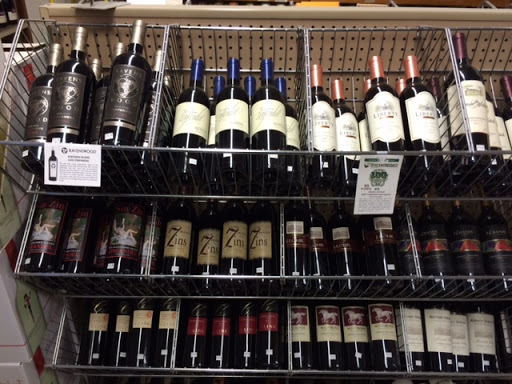 Liquor Store «G & G Liquors Inc», reviews and photos, 24 Westford Rd #1, Tyngsborough, MA 01879, USA