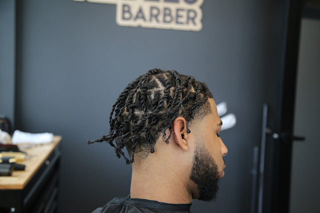 The Neighborhood Barber