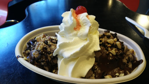 Ice Cream Shop «J.P. Licks», reviews and photos, 150 Charles St, Boston, MA 02114, USA